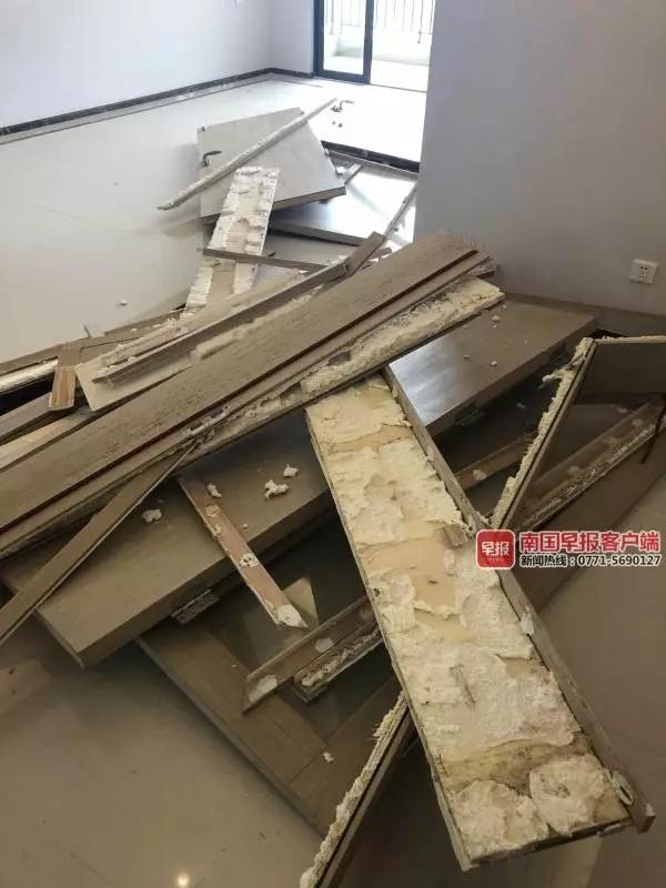 裝修標(biāo)準3000元/㎡，剛交付精裝房門卻填充紙皮、嚴重發(fā)霉！